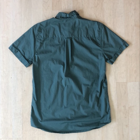 New Look short sleeve button down shirt - Picture 2 of 4